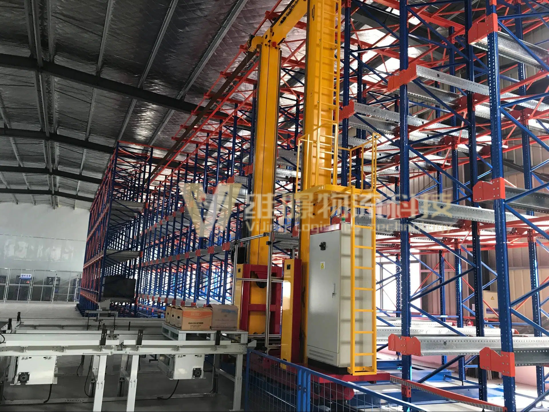 堆垛机与穿梭车：解锁极速电竞网页版不同应用场景的核心力量